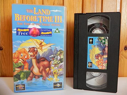 The Land Before Time III: The Time of the Great Giving - A 2023 VHS Review